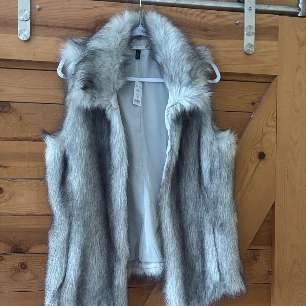 White House Black Market Gray Faux Fur Vest